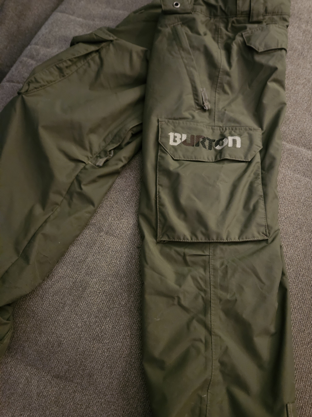 Burton Army Green Ski Snowboard Winter Snow Sled Skate Pants Youth Lrg Used RARE